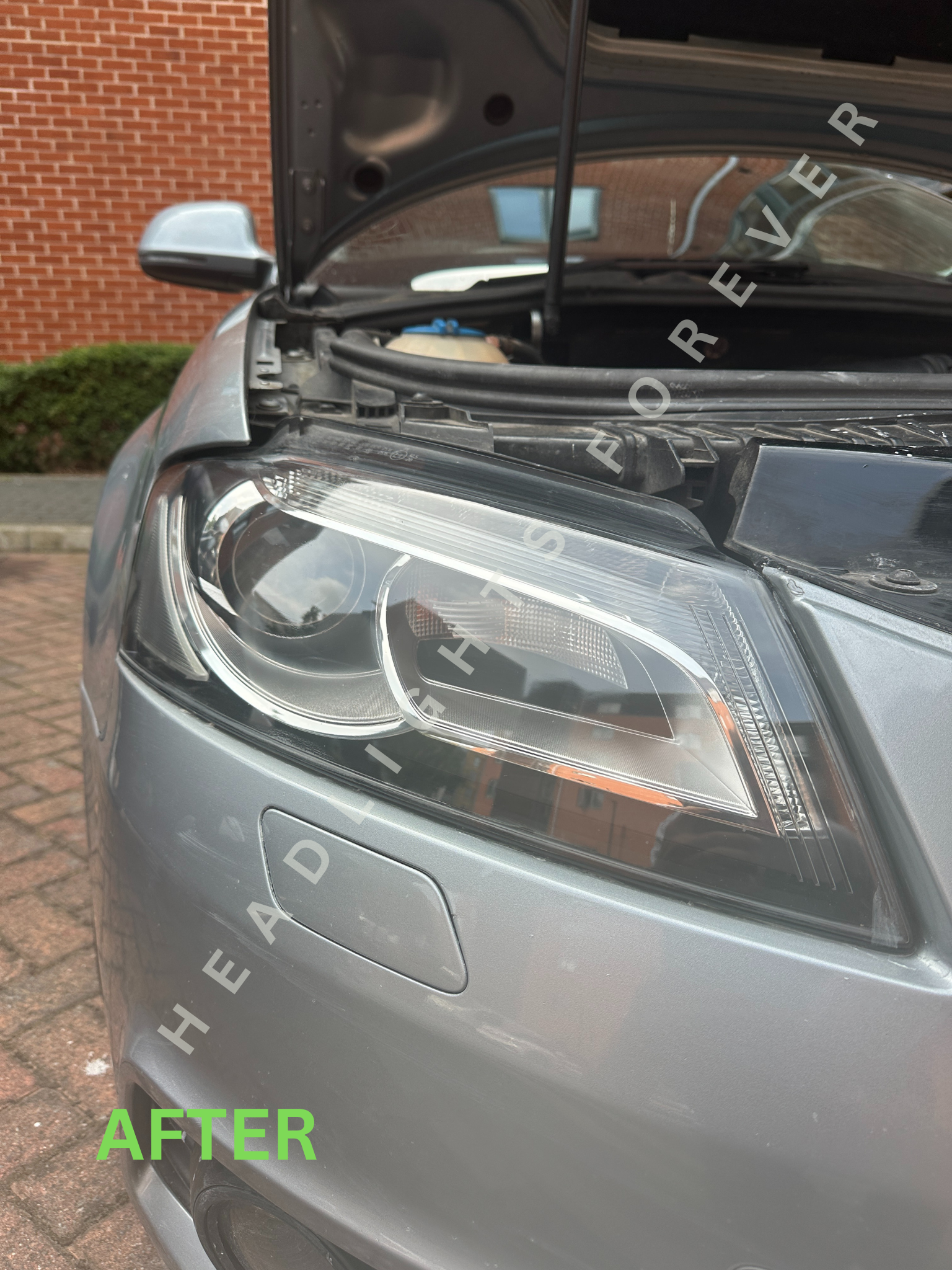 Audi headlight TT after restoration
